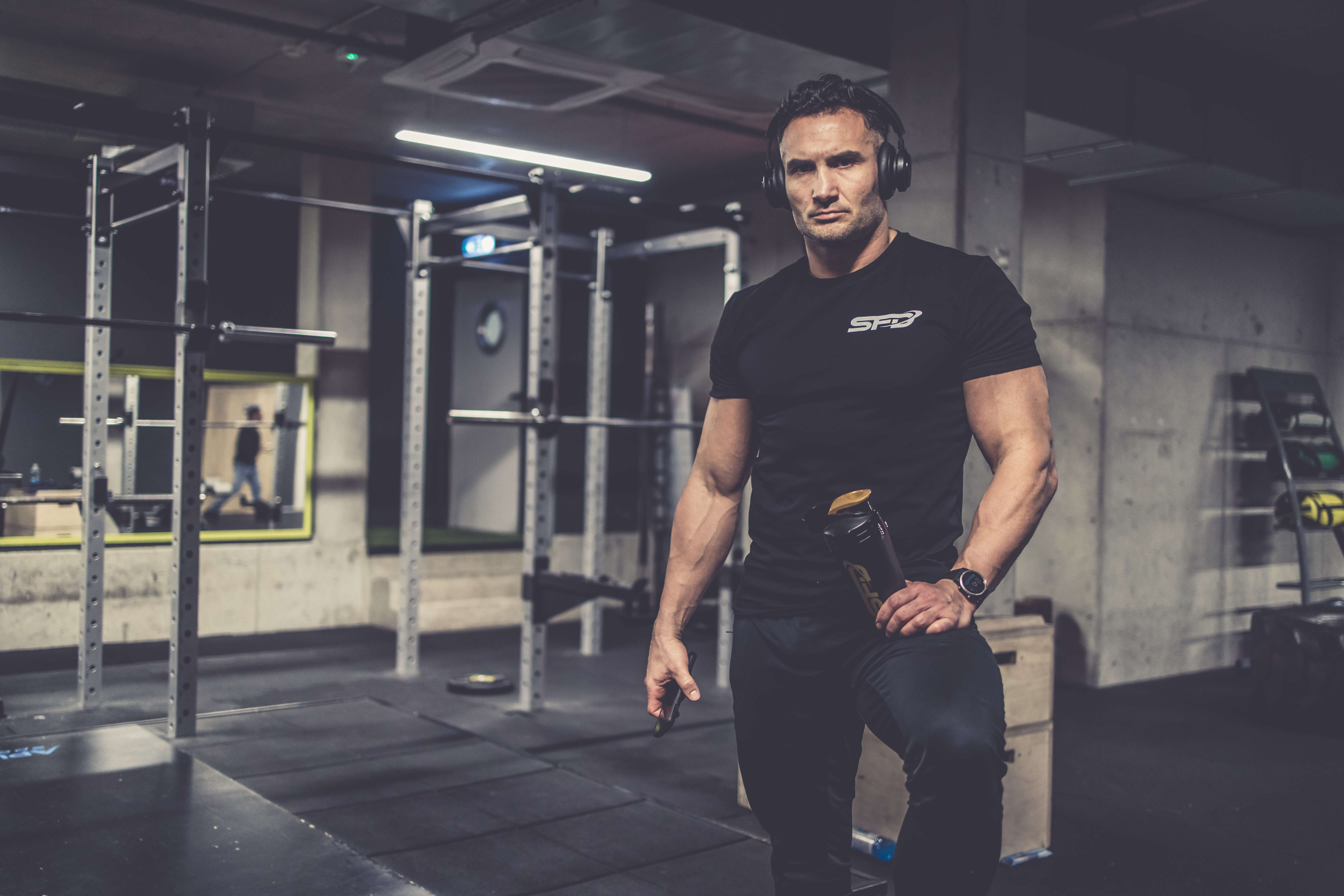  Амінокислоти ЕАА - людина в тренуванні 