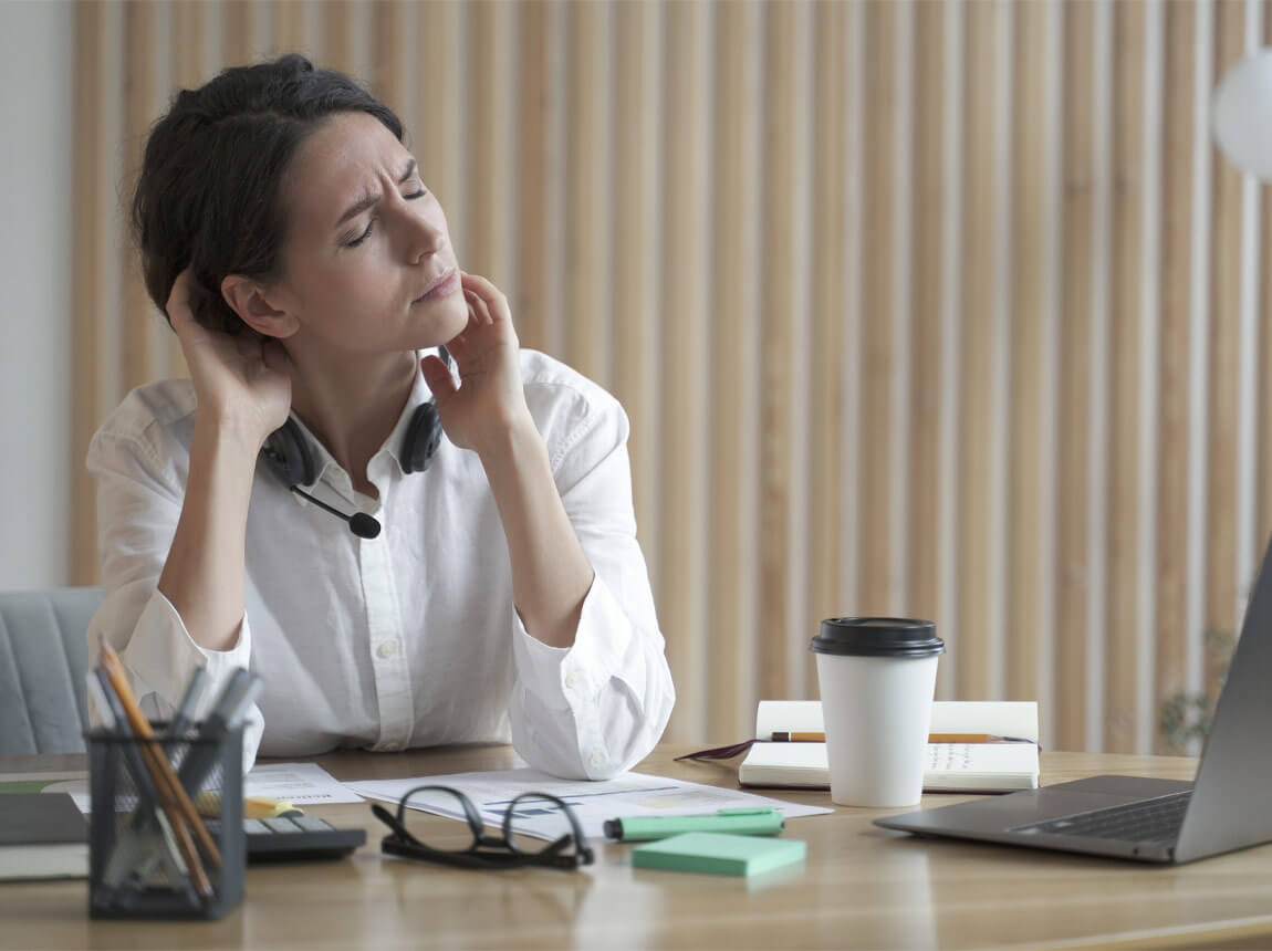 втомлена жінка - дефіцит магнію 