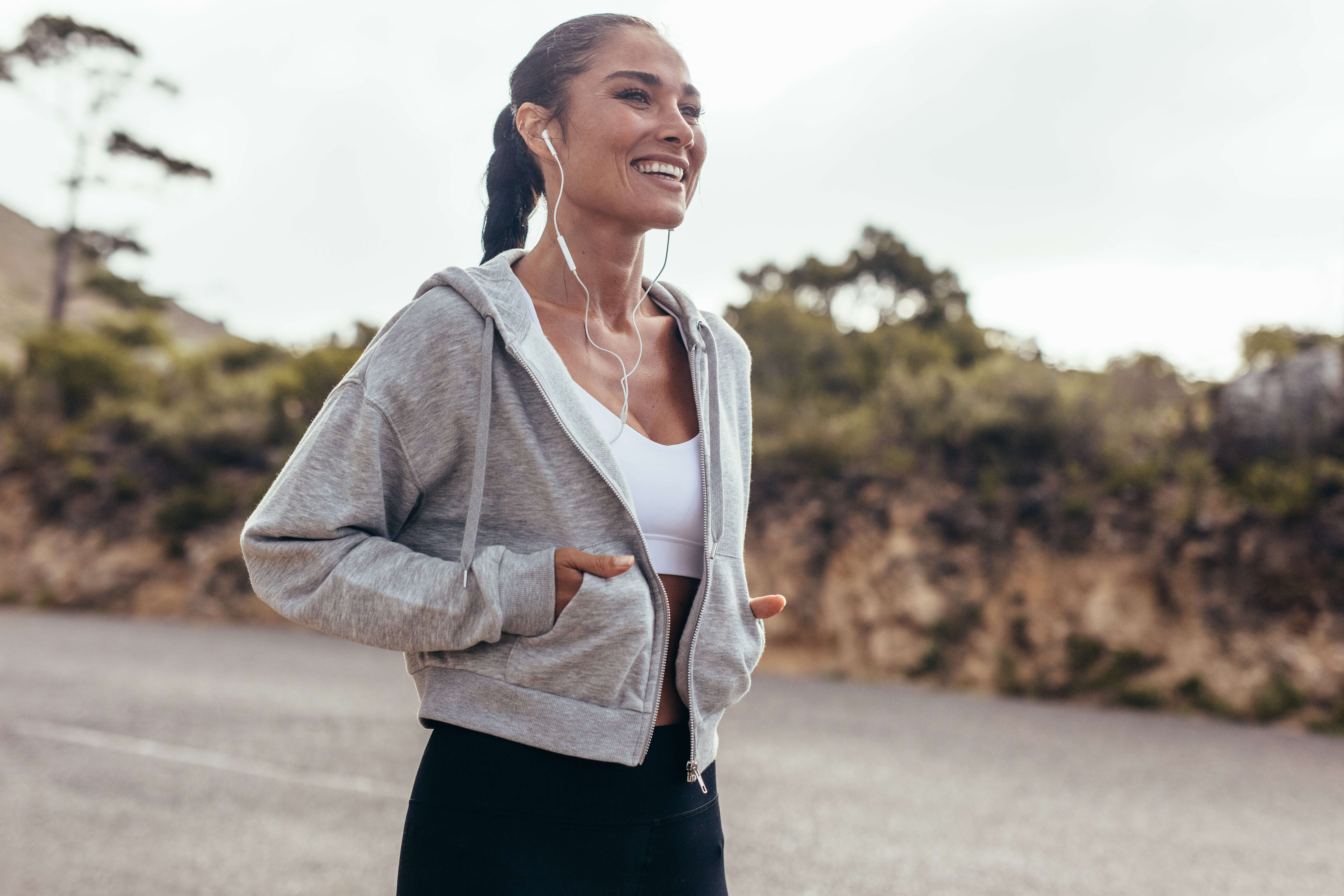 жінка на прогулянці 