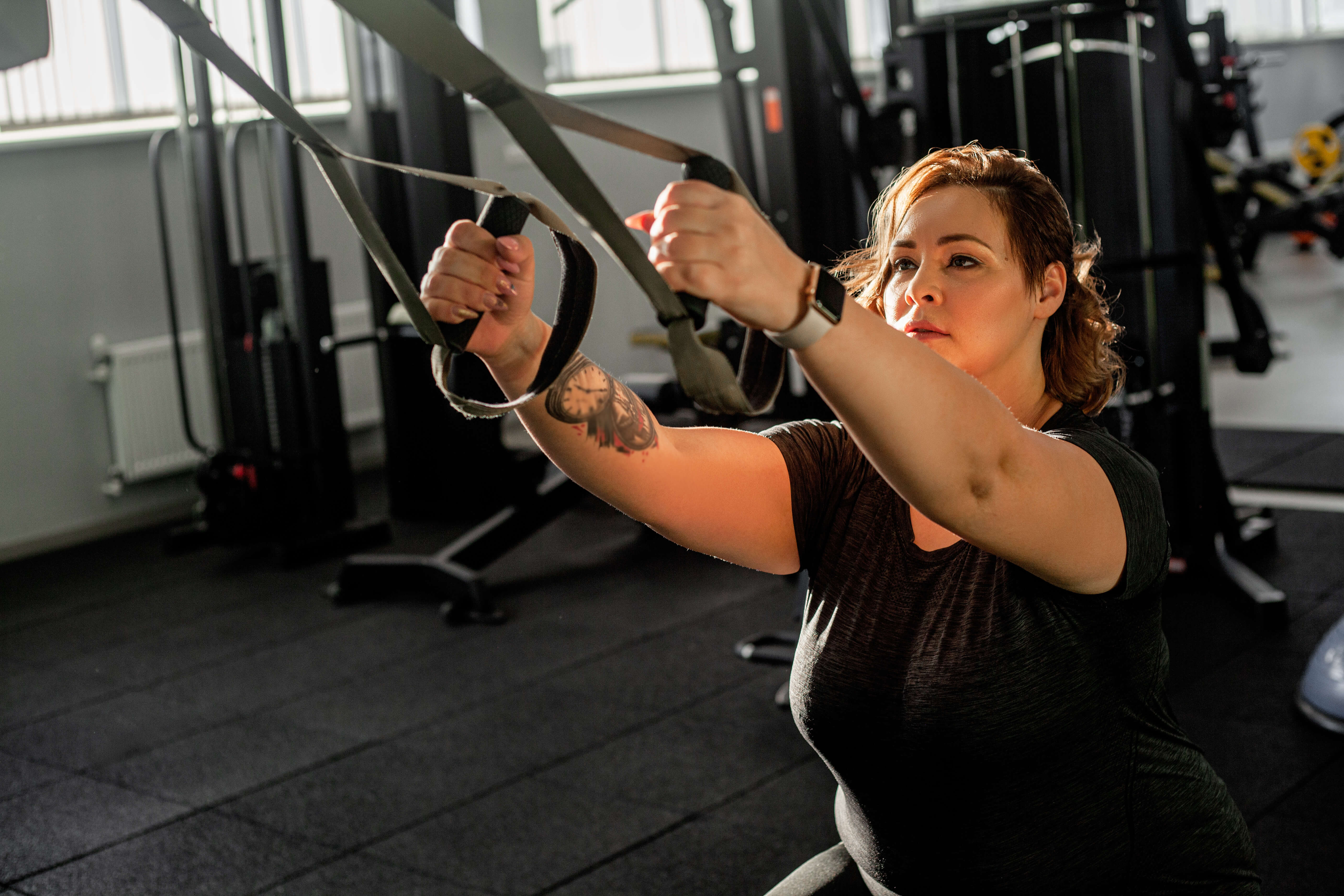 жінка з надмірною вагою - схуднення, фізична активність 