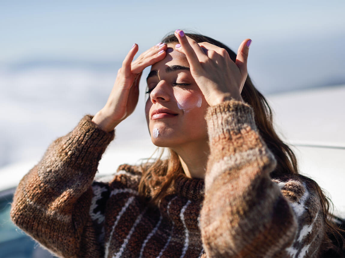 жінка - доглянута шкіра взимку