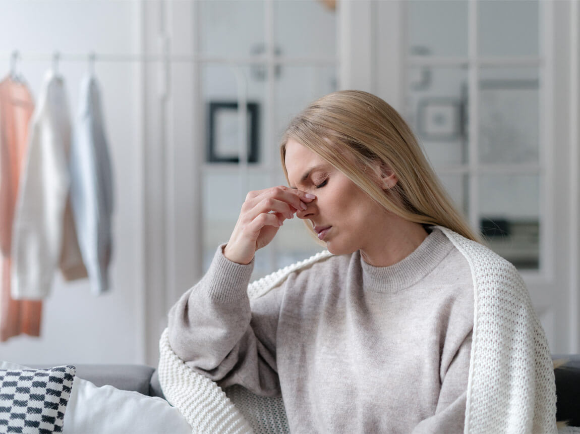 ослаблена жінка після хвороби 