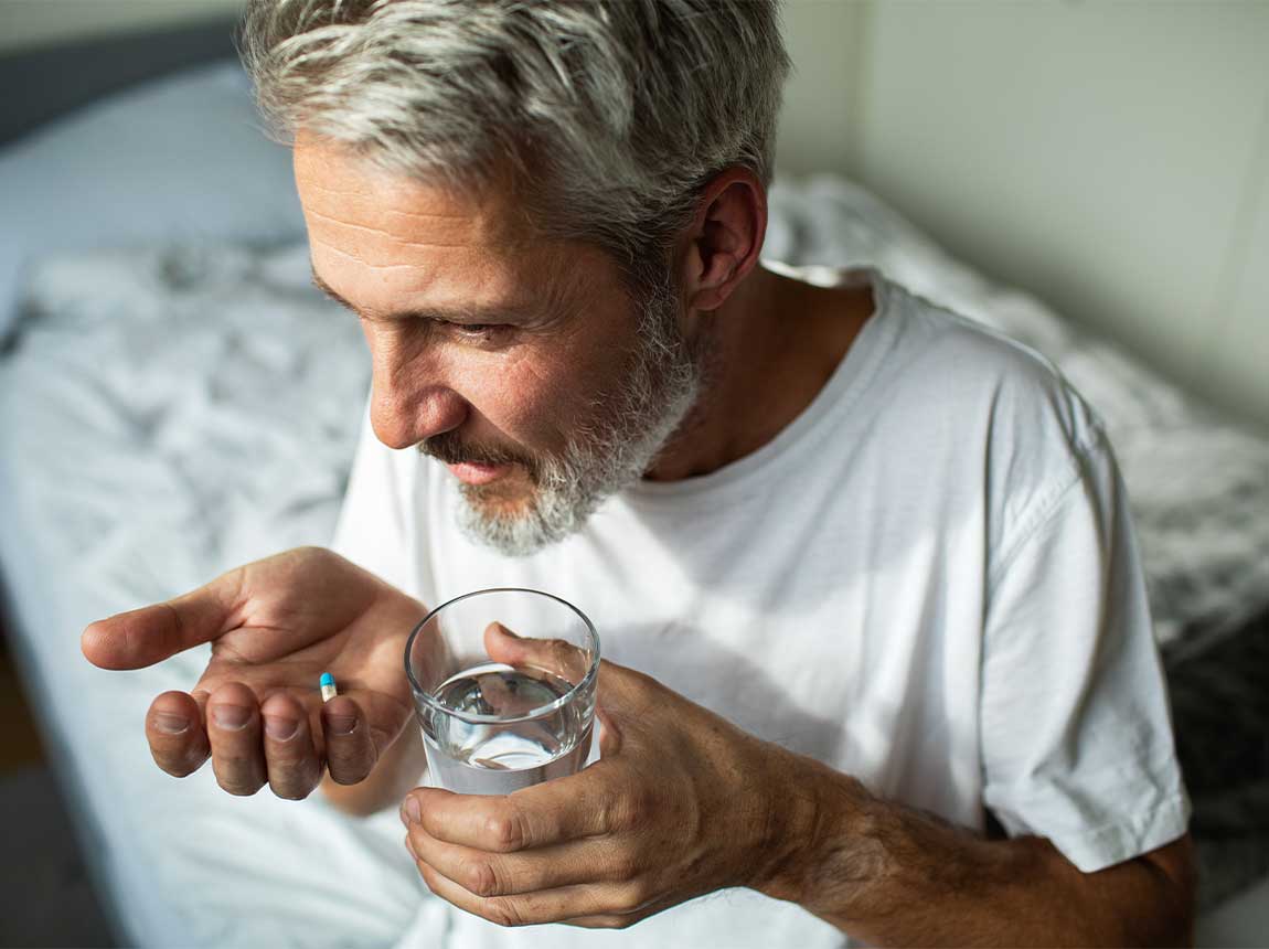 чоловік старше 60 років &mdash; магній