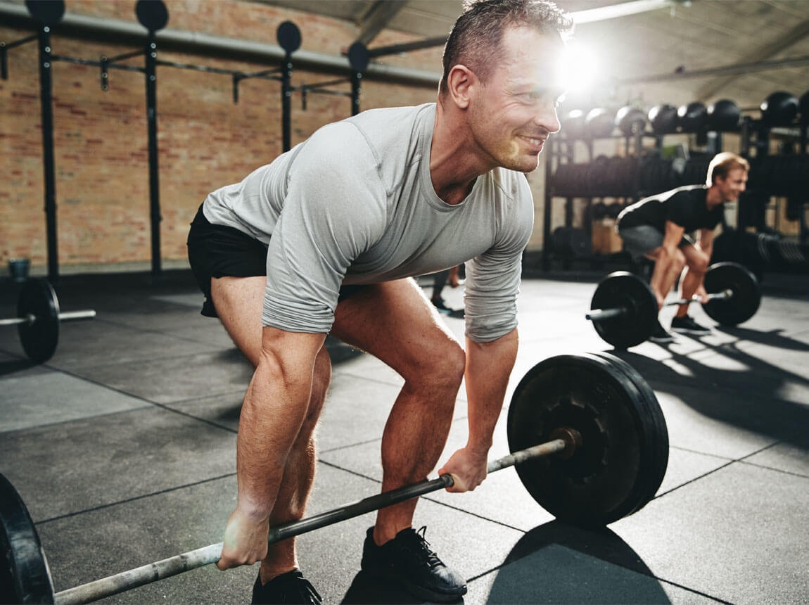 чоловік - силовий тренінг