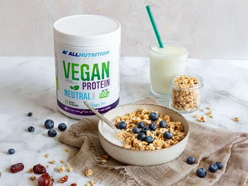 Рецепт вегетаріанської граноли з чорницею та кокосовим йогуртом