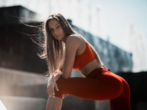 Яка білизна для жінок найкраще підходить для тренажерного залу?