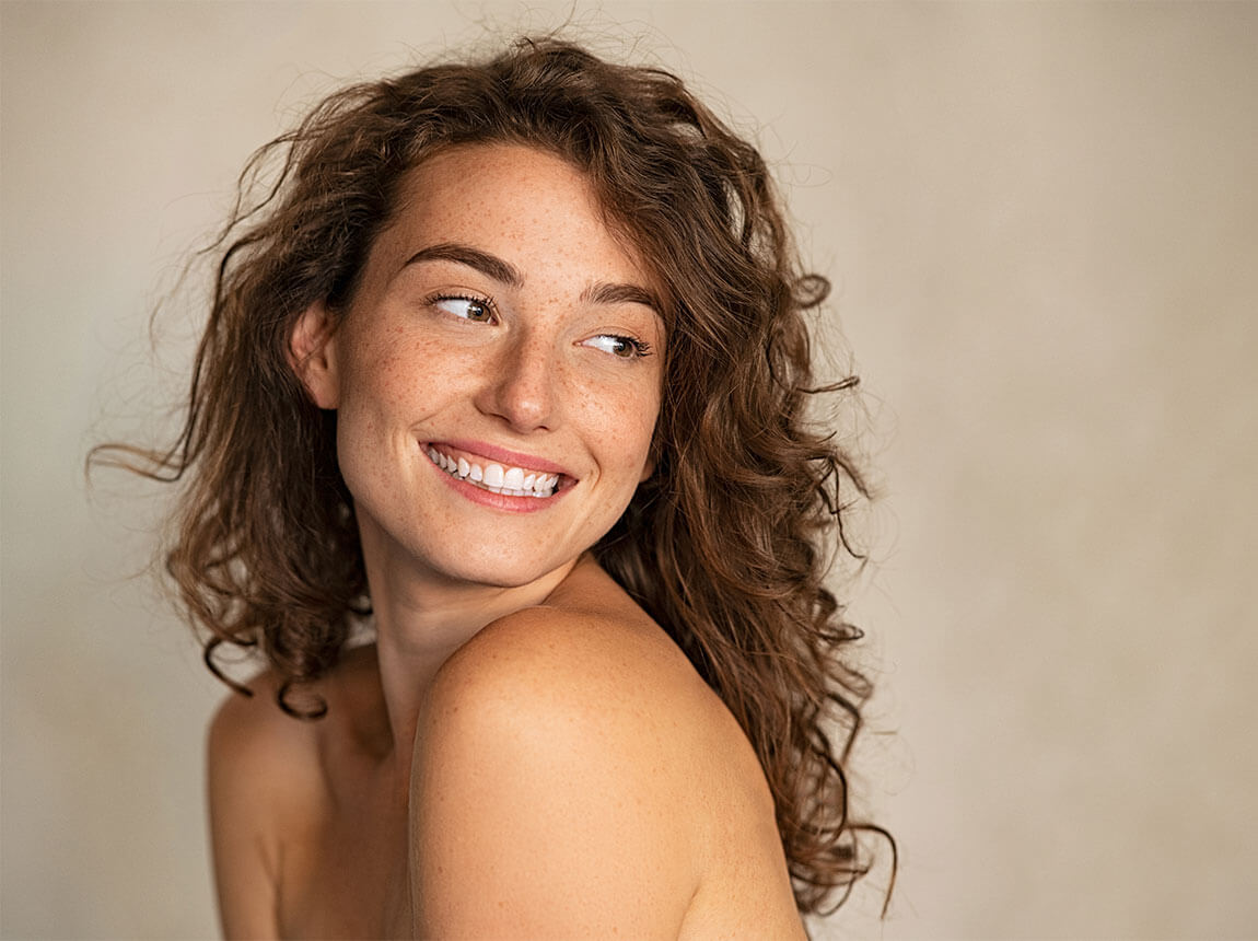 жінка - здорова, красива шкіра