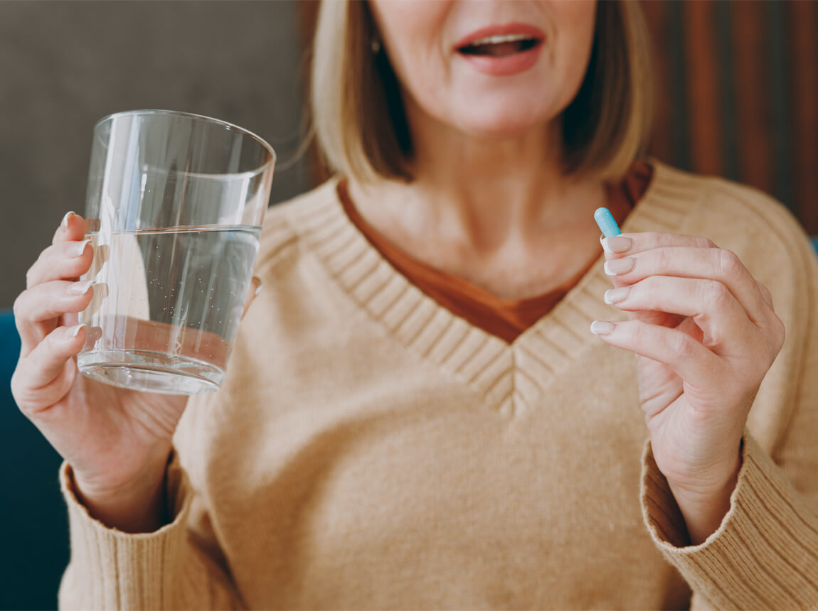 жінка, менопауза - харчові добавки, капсули